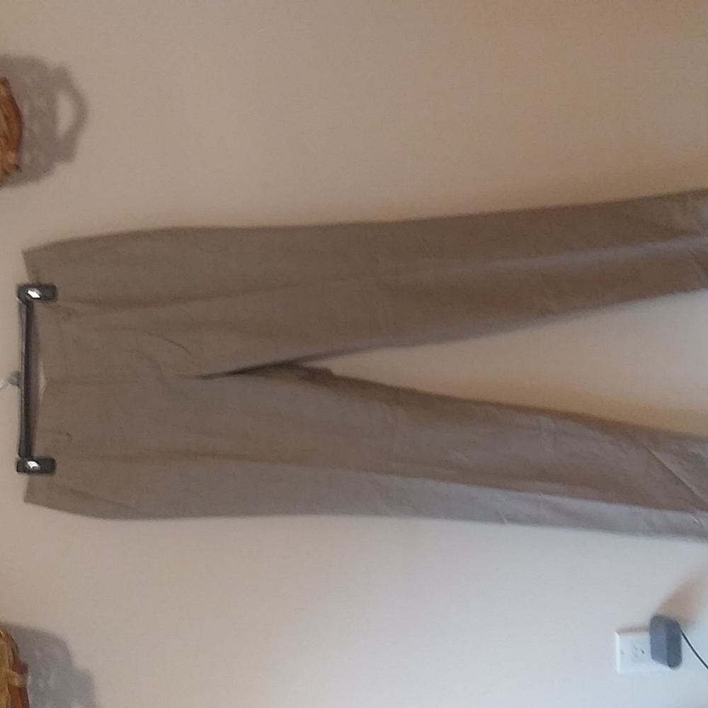Bonobos cotton chino pants. Size 32